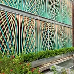 Stunning Potts Point Pad In Iconic \'Yellow House\'
