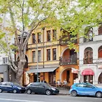 Stunning Potts Point Pad In Iconic \'Yellow House\'